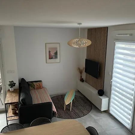 Spacieux Neuf Au Coeur De Bisca דירה