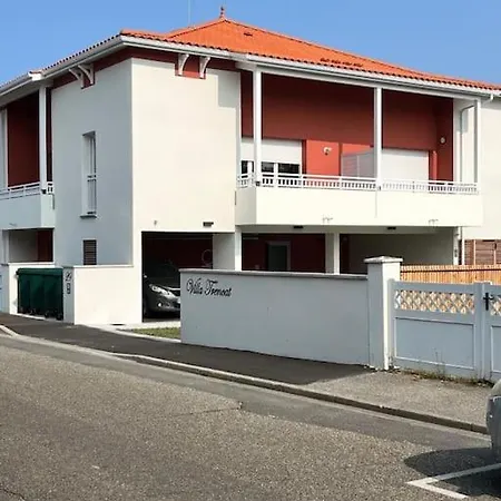 Apartment Spacieux Neuf Au Coeur De Bisca